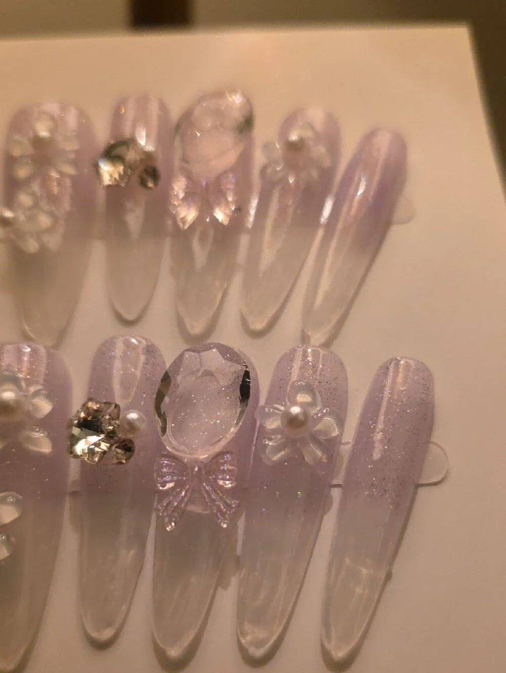 Delicate Lavender Pearl 3D Press-On Nails - Size Large